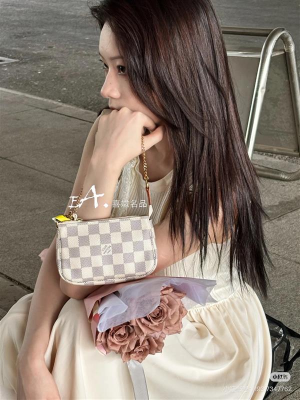 2026124142626689 580